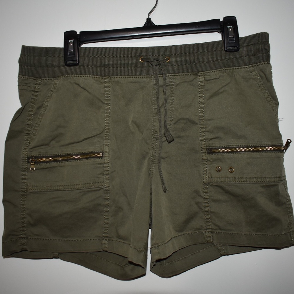 Army green cargo shorts